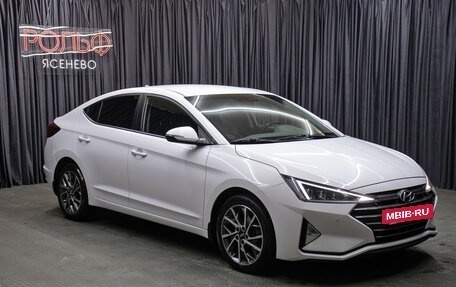 Hyundai Elantra VI рестайлинг, 2019 год, 1 598 000 рублей, 3 фотография