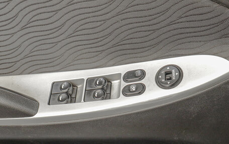 Hyundai Solaris II рестайлинг, 2014 год, 649 000 рублей, 7 фотография