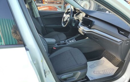 Skoda Octavia IV, 2021 год, 1 970 000 рублей, 14 фотография