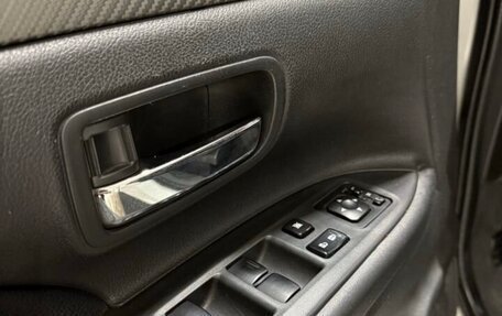 Mitsubishi Outlander III рестайлинг 3, 2012 год, 1 100 000 рублей, 33 фотография