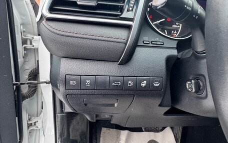 Toyota Camry, 2018 год, 2 700 000 рублей, 14 фотография