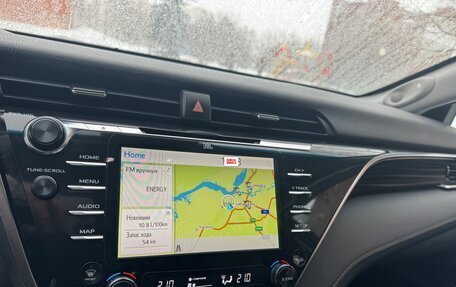 Toyota Camry, 2018 год, 2 700 000 рублей, 17 фотография