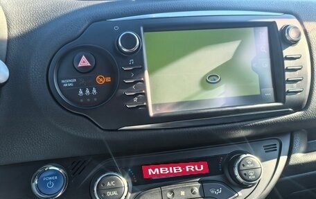 Toyota Yaris III рестайлинг, 2018 год, 1 599 000 рублей, 18 фотография