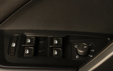 Volkswagen Taos, 2021 год, 2 399 000 рублей, 7 фотография