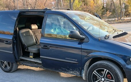 Dodge Caravan IV, 2001 год, 420 000 рублей, 2 фотография