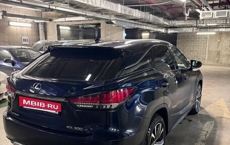 Lexus RX IV рестайлинг, 2020 год, 4 990 000 рублей, 11 фотография