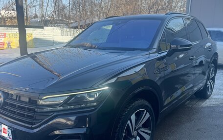 Volkswagen Touareg III, 2019 год, 5 500 000 рублей, 2 фотография