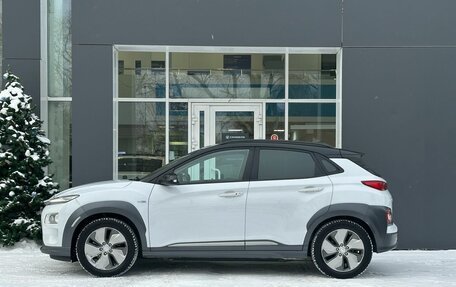 Hyundai Kona I, 2018 год, 1 979 000 рублей, 5 фотография