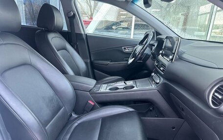 Hyundai Kona I, 2018 год, 1 979 000 рублей, 8 фотография