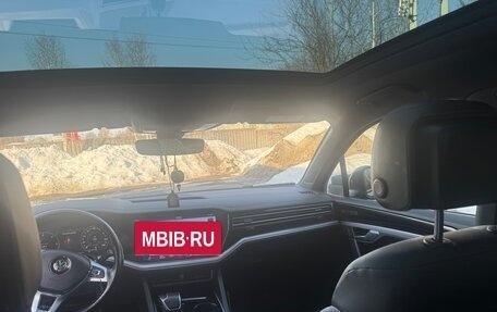 Volkswagen Touareg III, 2019 год, 5 500 000 рублей, 12 фотография