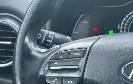 Hyundai Kona I, 2018 год, 1 979 000 рублей, 16 фотография