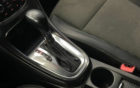 Opel Astra J, 2011 год, 750 000 рублей, 15 фотография