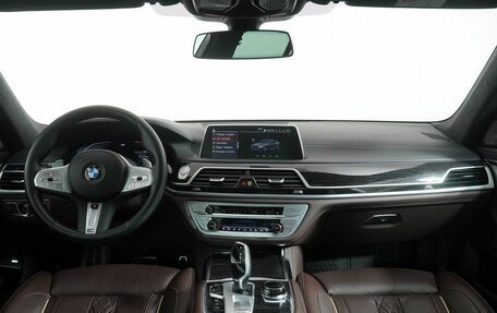 BMW 7 серия, 2022 год, 8 750 000 рублей, 15 фотография