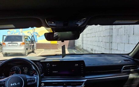 KIA K5, 2022 год, 3 500 000 рублей, 24 фотография