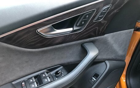 Audi Q8 I, 2018 год, 6 090 000 рублей, 37 фотография