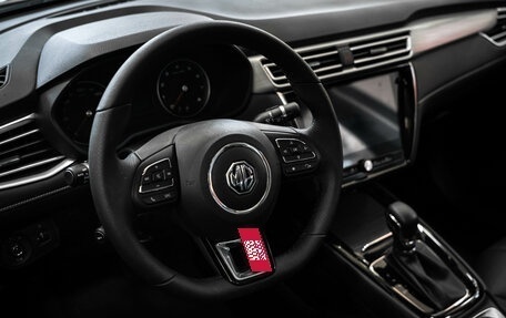 MG 5, 2023 год, 2 150 000 рублей, 14 фотография