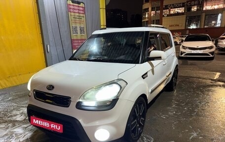KIA Soul I рестайлинг, 2013 год, 780 000 рублей, 2 фотография