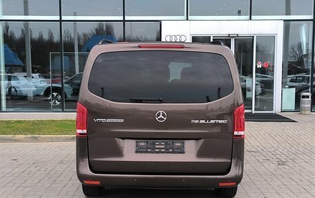 Mercedes-Benz Vito, 2014 год, 3 380 000 рублей, 6 фотография