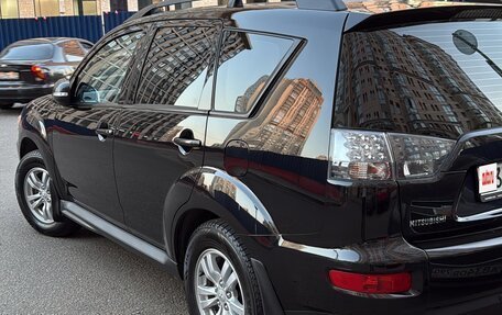 Mitsubishi Outlander III рестайлинг 3, 2011 год, 1 100 000 рублей, 5 фотография