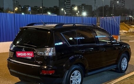 Mitsubishi Outlander III рестайлинг 3, 2011 год, 1 100 000 рублей, 6 фотография