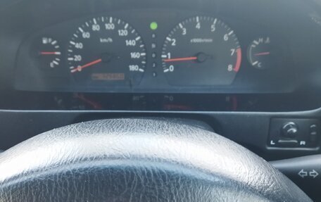 Nissan Wingroad I, 1998 год, 235 000 рублей, 4 фотография