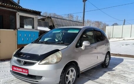 Honda Fit III, 2001 год, 520 000 рублей, 1 фотография