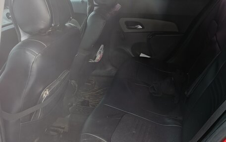 Chevrolet Cruze II, 2013 год, 800 000 рублей, 10 фотография