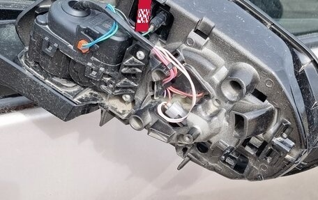 Toyota Prius IV XW50, 2017 год, 1 650 000 рублей, 2 фотография