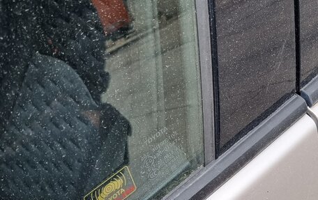 Toyota Prius IV XW50, 2017 год, 1 650 000 рублей, 25 фотография