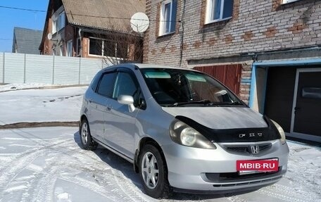 Honda Fit III, 2001 год, 520 000 рублей, 2 фотография