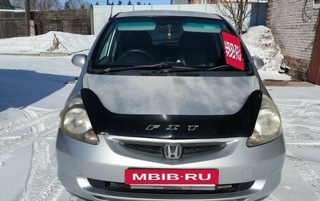 Honda Fit III, 2001 год, 520 000 рублей, 9 фотография