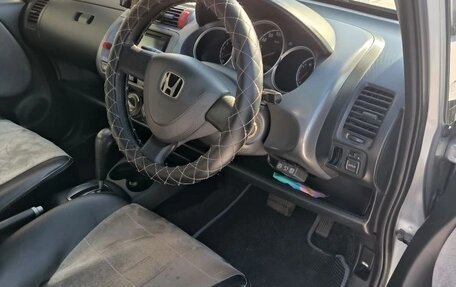 Honda Fit III, 2001 год, 520 000 рублей, 13 фотография