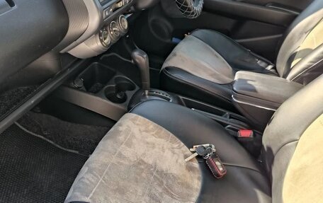 Honda Fit III, 2001 год, 520 000 рублей, 24 фотография