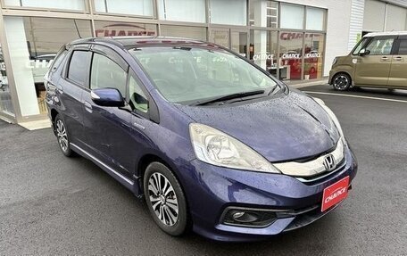 Honda Fit Shuttle I рестайлинг, 2015 год, 630 000 рублей, 3 фотография