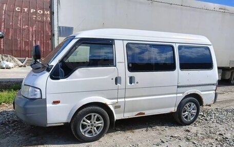 Mazda Bongo IV, 2011 год, 685 000 рублей, 2 фотография