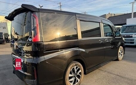 Honda Stepwgn IV, 2022 год, 1 733 069 рублей, 6 фотография