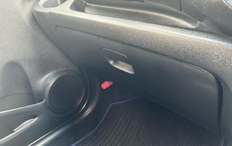 Honda Fit Shuttle I рестайлинг, 2015 год, 690 000 рублей, 18 фотография