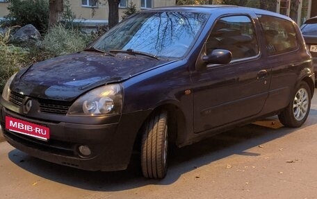 Renault Clio III, 2001 год, 160 000 рублей, 9 фотография