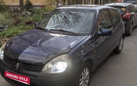 Renault Clio III, 2001 год, 160 000 рублей, 7 фотография