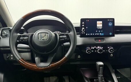 Honda Vezel, 2023 год, 2 200 000 рублей, 14 фотография