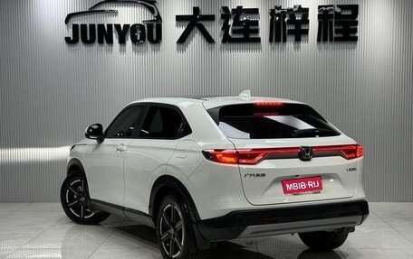 Honda Vezel, 2023 год, 2 200 000 рублей, 5 фотография