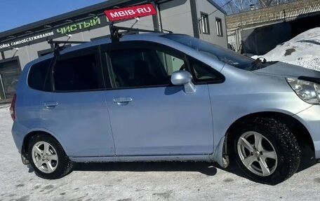 Honda Fit III, 2001 год, 500 000 рублей, 2 фотография