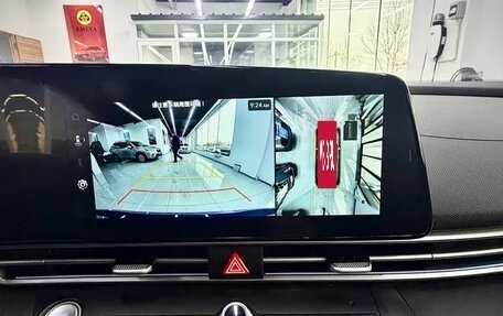 Hyundai Elantra, 2023 год, 1 800 077 рублей, 24 фотография