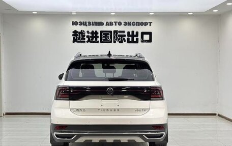 Volkswagen T-Cross I, 2022 год, 1 830 000 рублей, 5 фотография