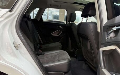 Audi Q3, 2022 год, 2 420 000 рублей, 19 фотография