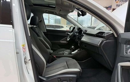 Audi Q3, 2022 год, 2 420 000 рублей, 15 фотография