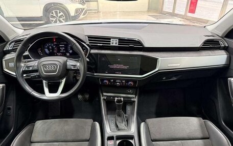 Audi Q3, 2022 год, 2 420 000 рублей, 8 фотография
