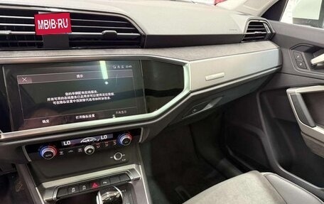 Audi Q3, 2022 год, 2 420 000 рублей, 13 фотография