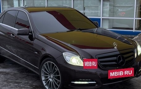 Mercedes-Benz E-Класс, 2012 год, 1 670 000 рублей, 4 фотография