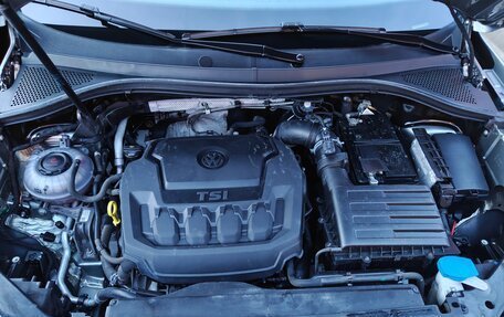 Volkswagen Tiguan II, 2017 год, 21 фотография